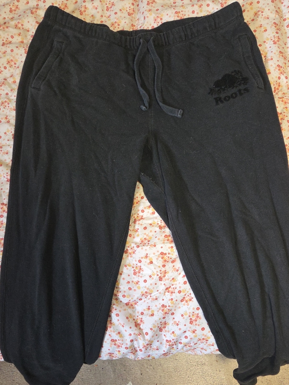 Black Roots Sweatpants
